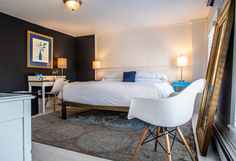 اتاق لوکس, The Waterford Inn