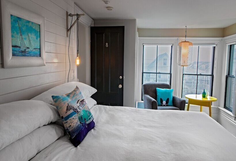 Номер Deluxe, The Waterford Inn