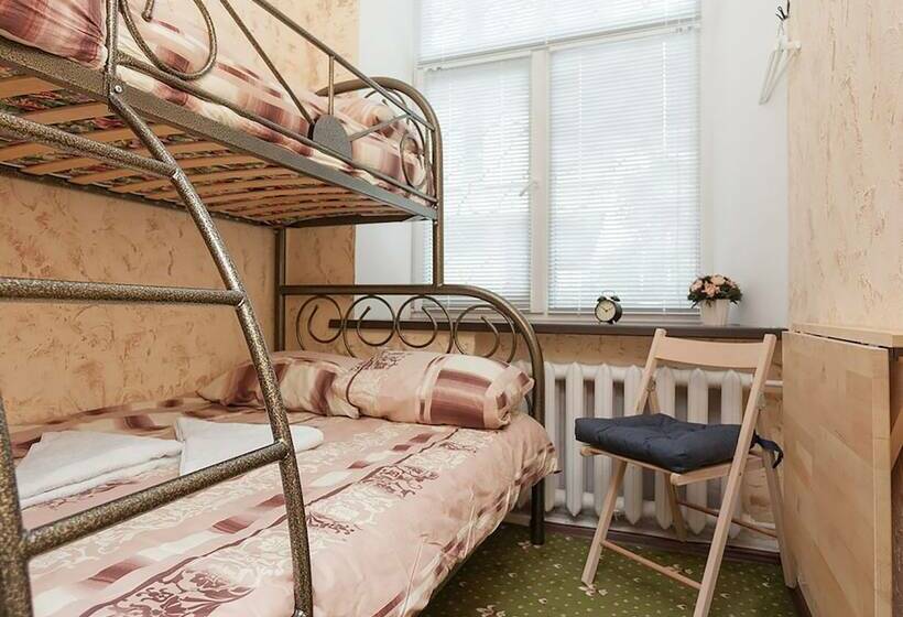 اتاق استاندارد, Winterfell On Smolenskaya