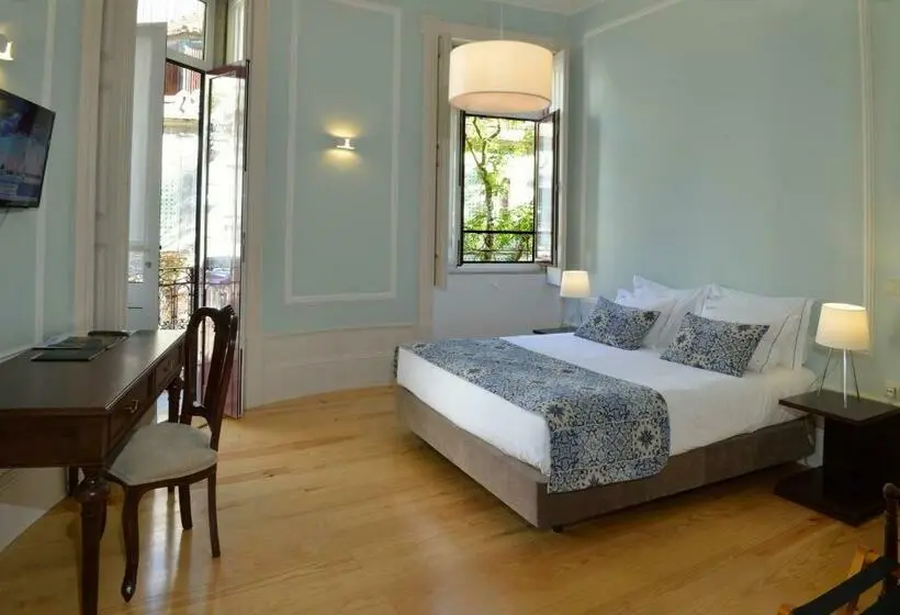 سوییت خانوادگی, Dukes Corner Guest House
