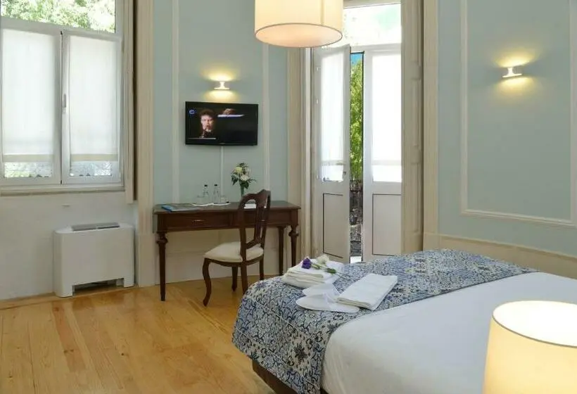سوییت خانوادگی, Dukes Corner Guest House