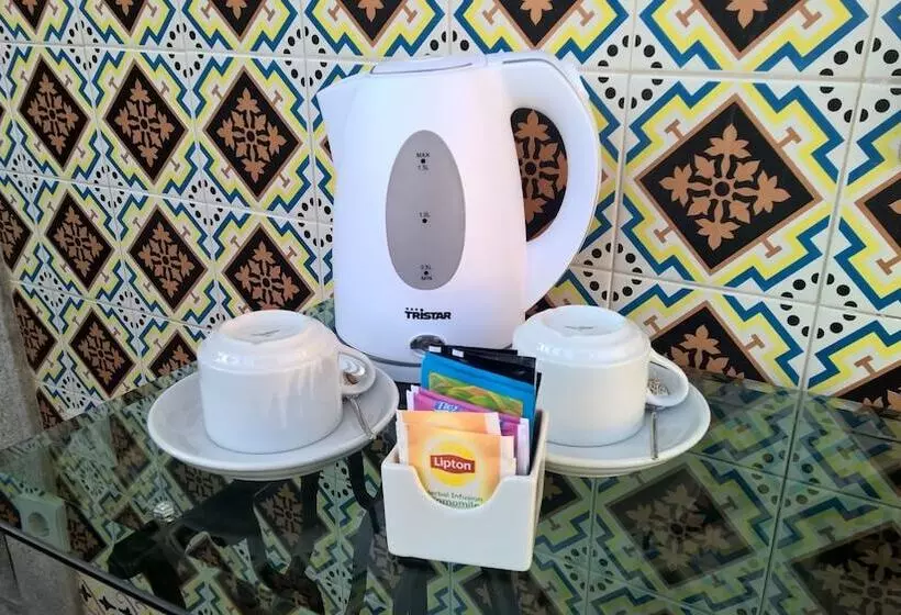 سوییت خانوادگی, Dukes Corner Guest House