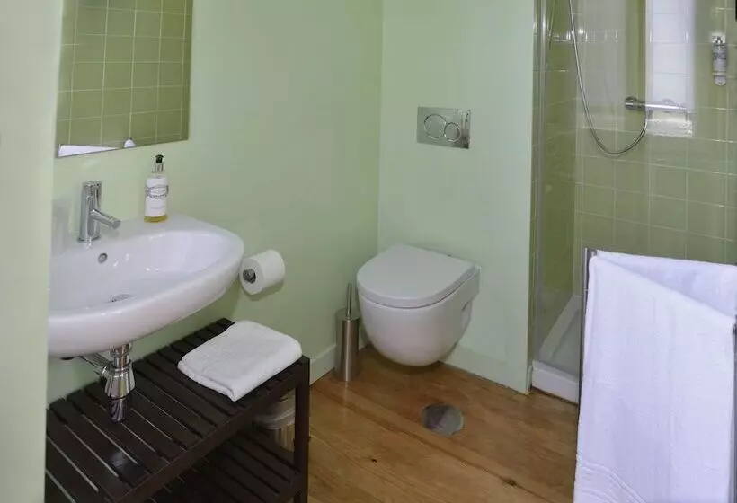 اتاق سوپریور, Dukes Corner Guest House