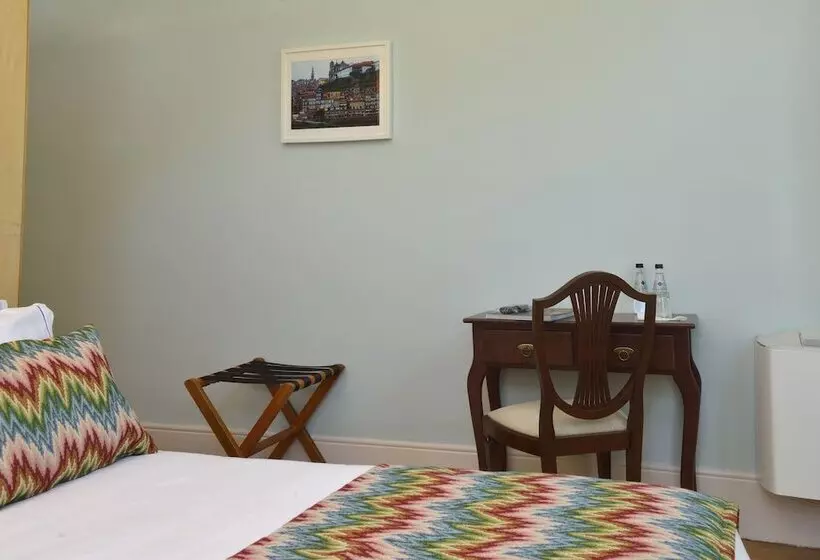 اتاق سوپریور, Dukes Corner Guest House