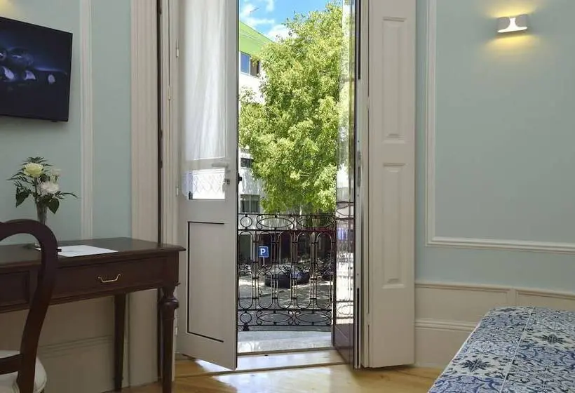 اتاق استاندارد یک نفره, Dukes Corner Guest House