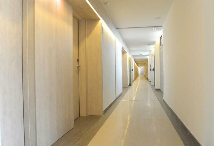 חדר דלוקס לארבעה, Dos Playas - 30º hotels