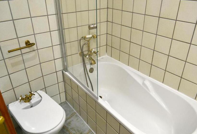 Номер Стандарт Индивидуальный, Alda Via Leon