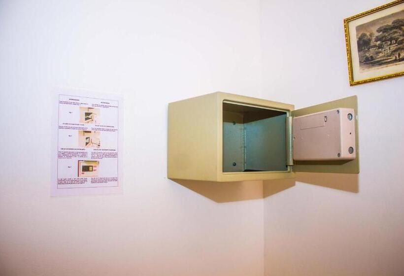 اتاق خانوادگی, Casa Morey