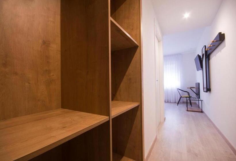 스탠다드 트리플 룸, U Hotel Darío Lugo