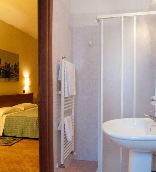 スタンダードルーム, Elefante Bianco