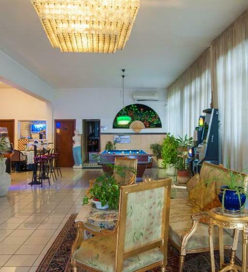 スタンダードルーム, Elefante Bianco