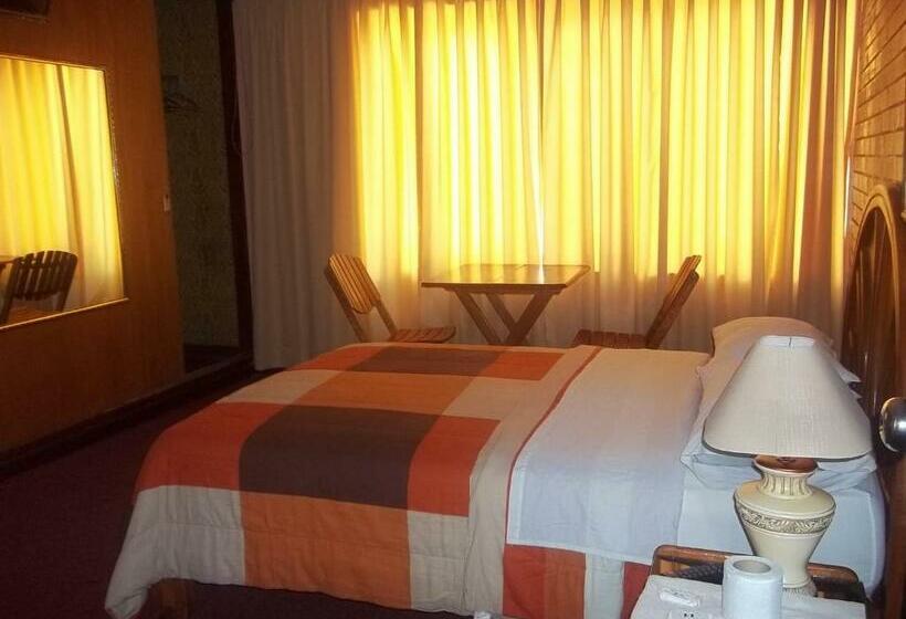 Номер Стандарт Двуспальная Кровать, Excalibur