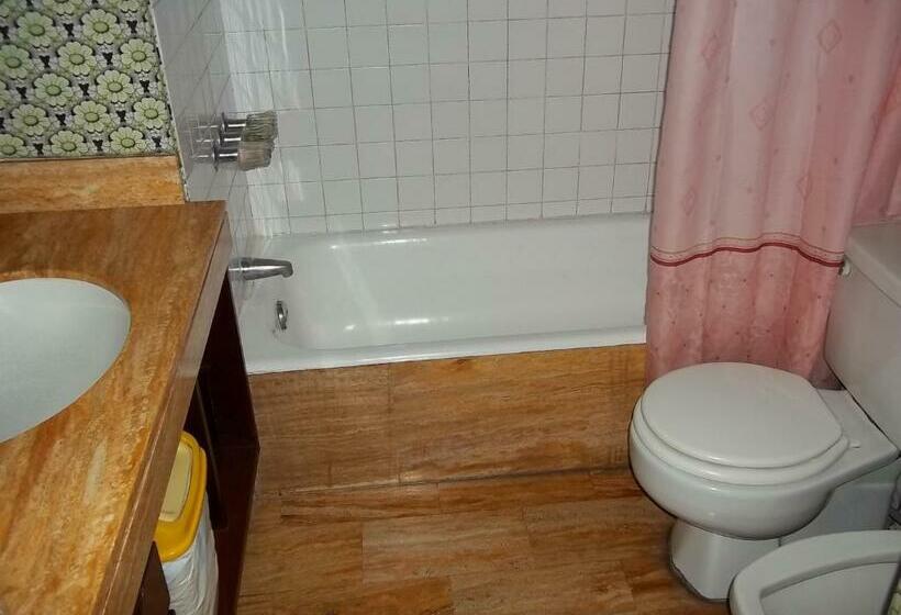 Номер Стандарт Двуспальная Кровать, Excalibur