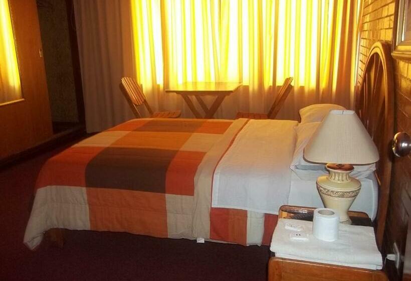 Номер Стандарт Двуспальная Кровать, Excalibur