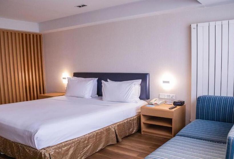 スイート, Holiday Inn Express Zhangjiakou Park View