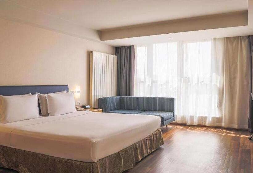 스위트, Holiday Inn Express Zhangjiakou Park View