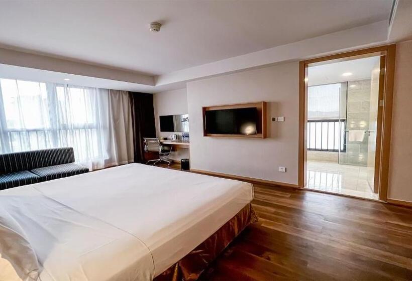 スイート, Holiday Inn Express Zhangjiakou Park View