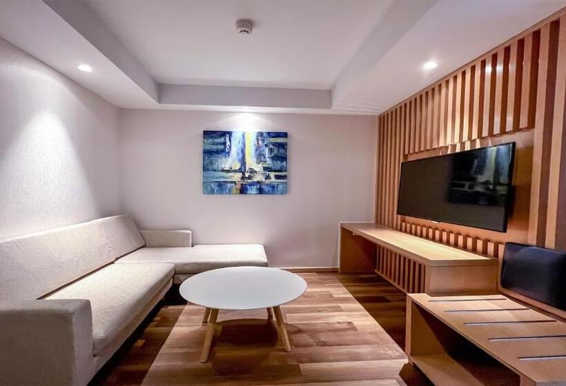 スイート, Holiday Inn Express Zhangjiakou Park View