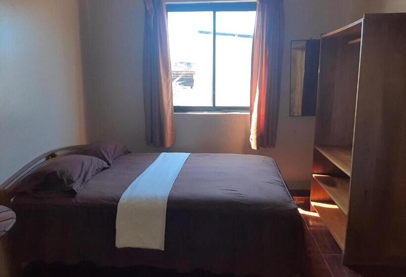 اتاق استاندارد, Hospedaje El Emperador