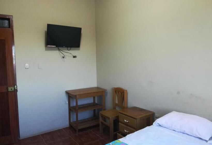 标准间, Hospedaje El Emperador