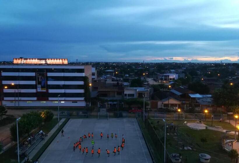 اتاق استاندارد سه نفره, Hospedaje El Emperador