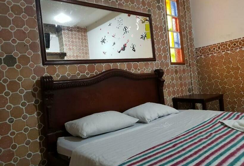 标准间, Hostal Balcony