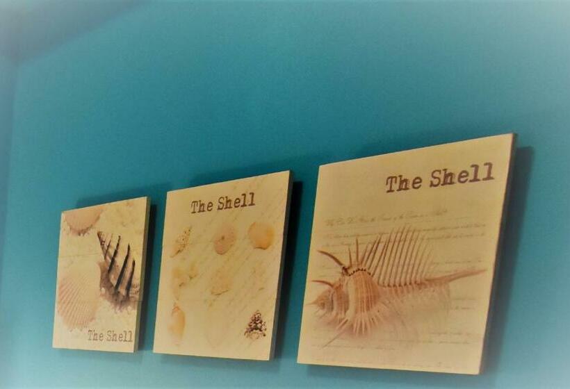 חדר סטנדרט יחיד, Iridanos