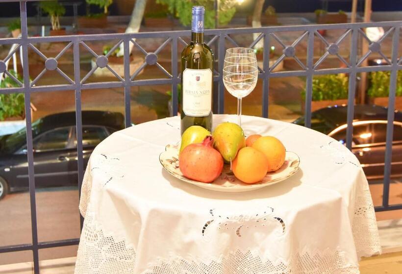 חדר סטנדרט לארבעה נוף לים, Iridanos