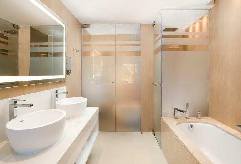 Полулюкс, Pine Cliffs Ocean Suites, A Luxury Collection Resort & Spa, Algarve