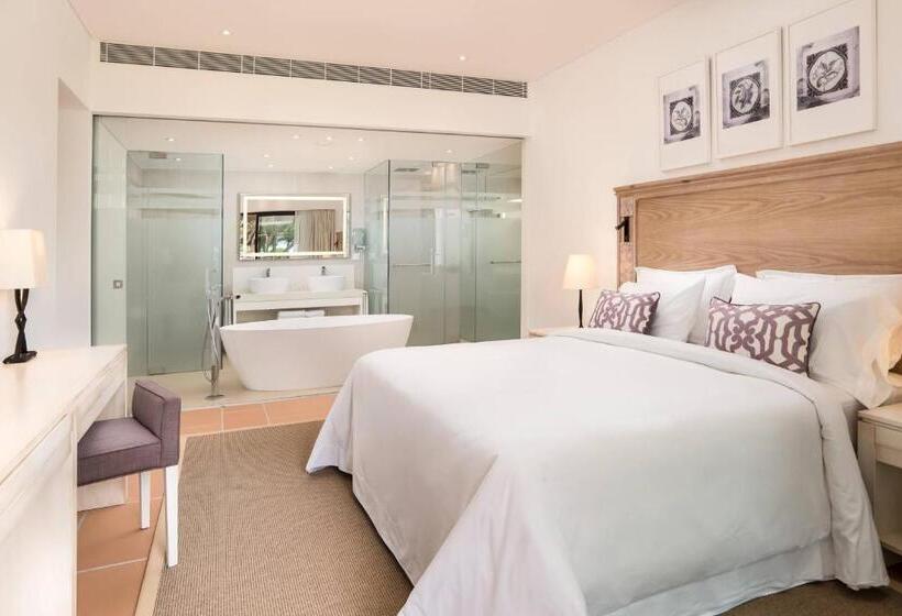 Люкс Вид на Бассейн, Pine Cliffs Ocean Suites, A Luxury Collection Resort & Spa, Algarve