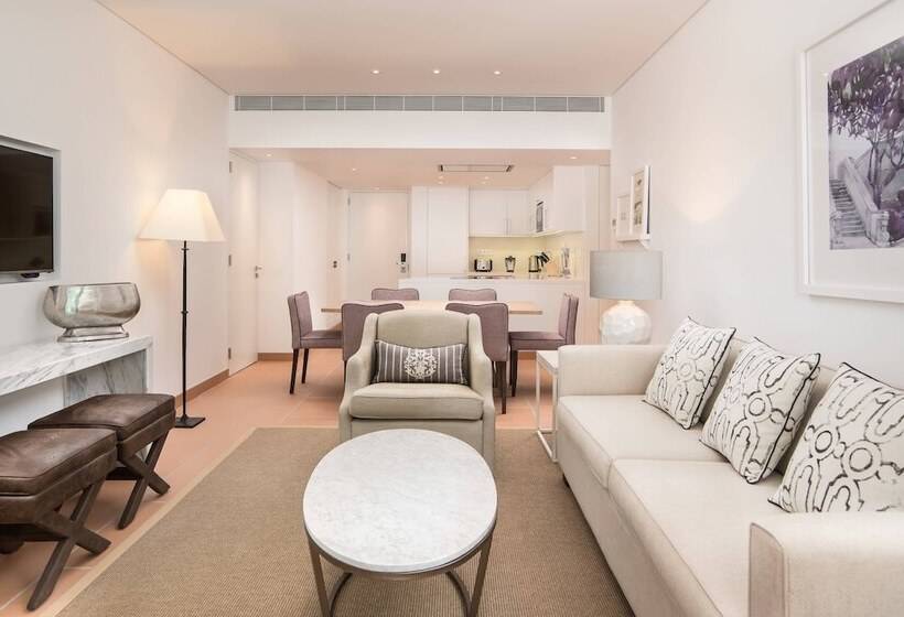 Люкс Вид на Бассейн, Pine Cliffs Ocean Suites, A Luxury Collection Resort & Spa, Algarve