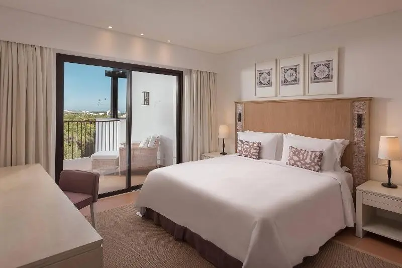 Sviitti, Pine Cliffs Ocean Suites, A Luxury Collection Resort & Spa, Algarve