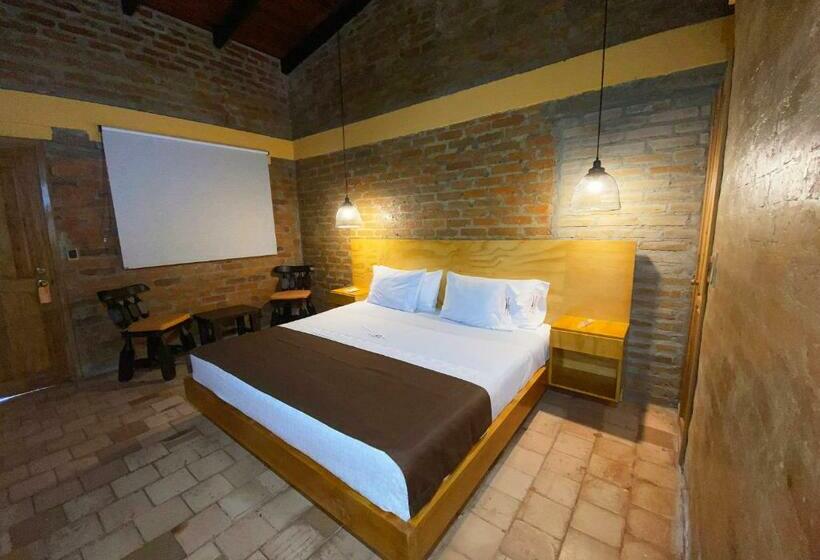 标准间, Rancho San Antonio