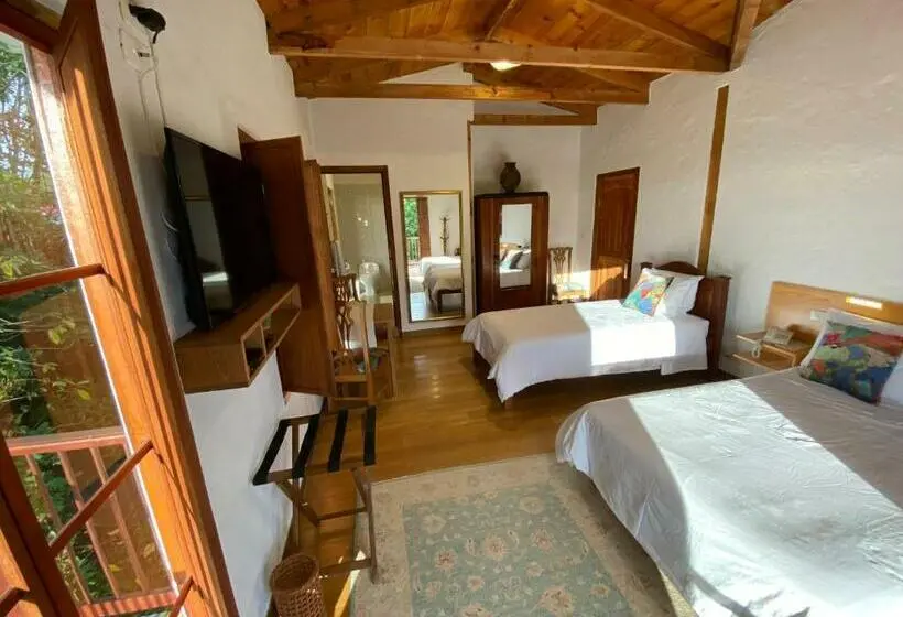 اتاق لوکس, Terrazas De Salento