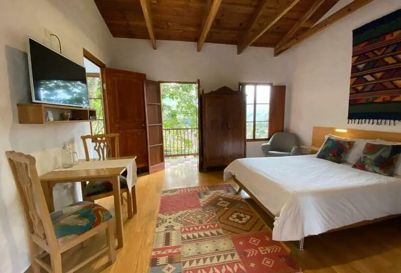 اتاق لوکس با بالکن, Terrazas De Salento