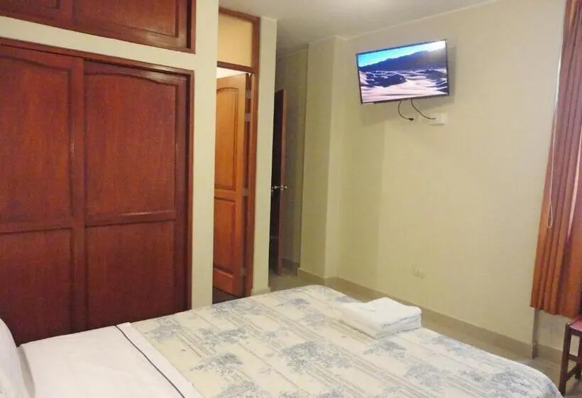 اتاق استاندارد یک نفره, Torontel
