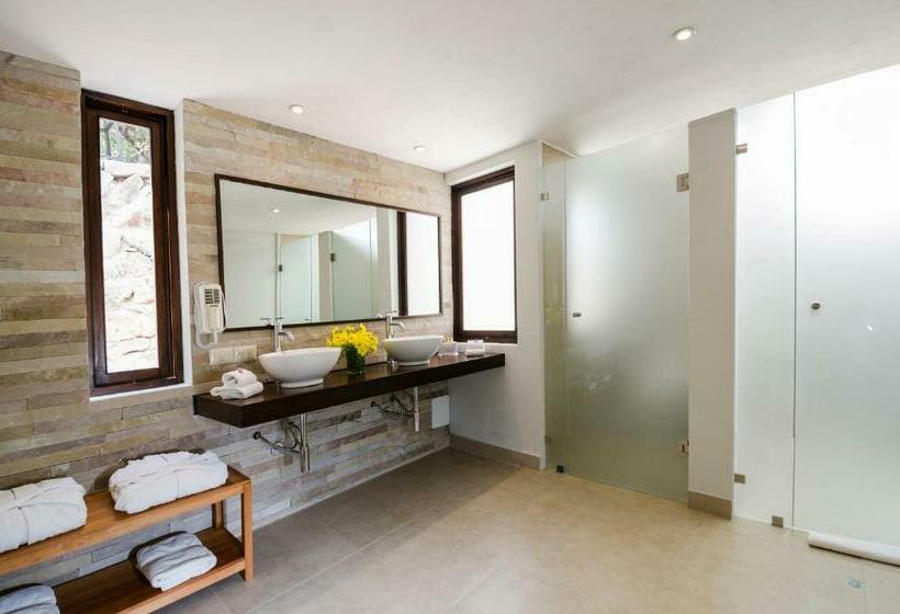 سوئیت با چشمانداز رودخانه, Colca Lodge Spa & Hot Springs