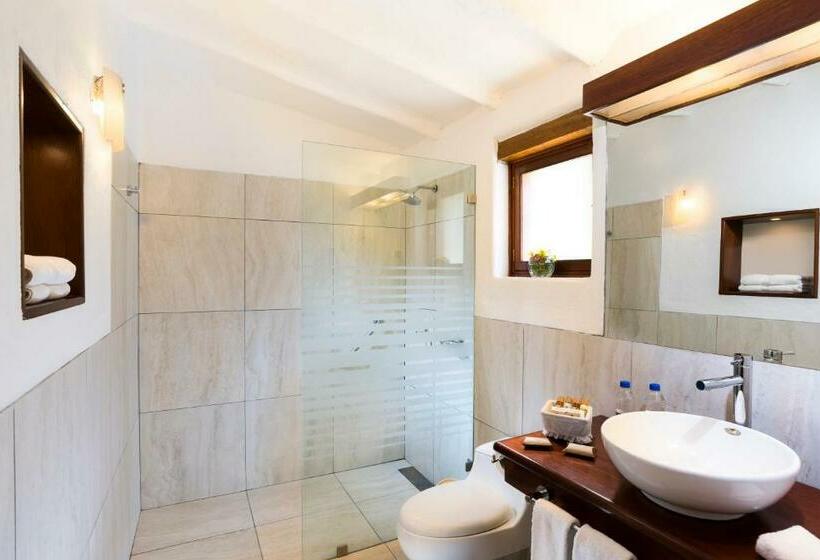 سوییت خانوادگی, Colca Lodge Spa & Hot Springs