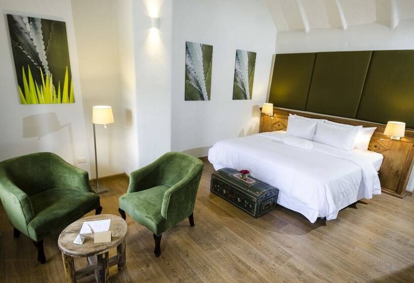 سوییت جونیور, Colca Lodge Spa & Hot Springs