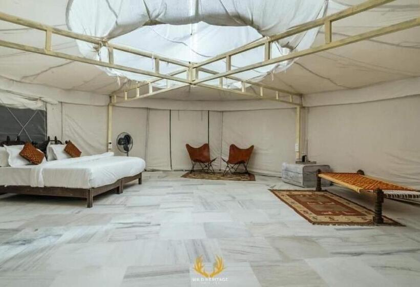 디럭스 스위트 킹 침대, Wild Resort Jaisalmer
