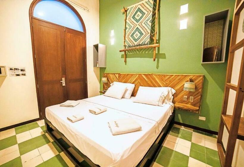 スーペリアールーム, Masaya Santa Marta