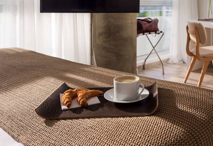 اتاق کلاسیک با چشم‌انداز شهر, Dazzler By Wyndham Colonia