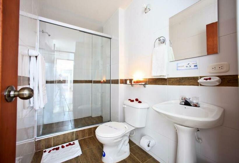 스탠다드 룸 킹사이즈 침대, Hacaritama Colonial