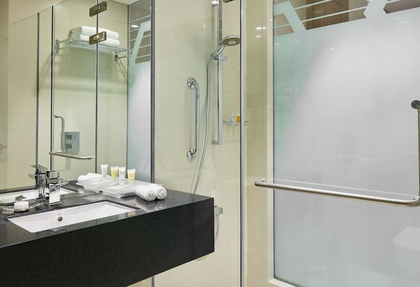 اتاق استاندارد با چشم‌انداز شهر, Holiday Inn   Doha   The Business Park, An Ihg