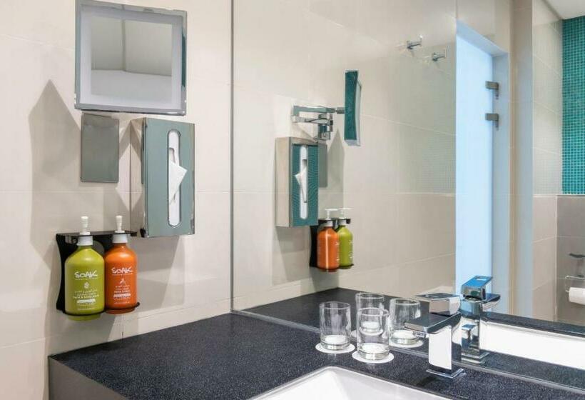 اتاق استاندارد با چشم‌انداز شهر, Holiday Inn   Doha   The Business Park, An Ihg