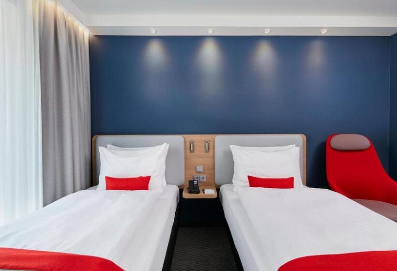اتاق استاندارد, Holiday Inn Express Berlin Alexanderplatz, An Ihg