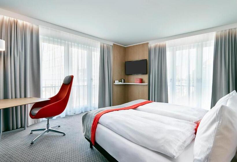اتاق استاندارد برای معلولان, Holiday Inn Express Berlin Alexanderplatz, An Ihg