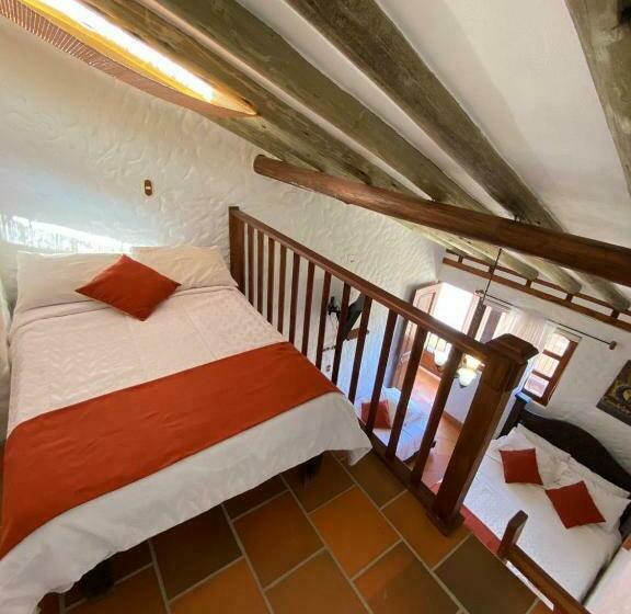 اتاق خانوادگی, Hospedería Villa Palva