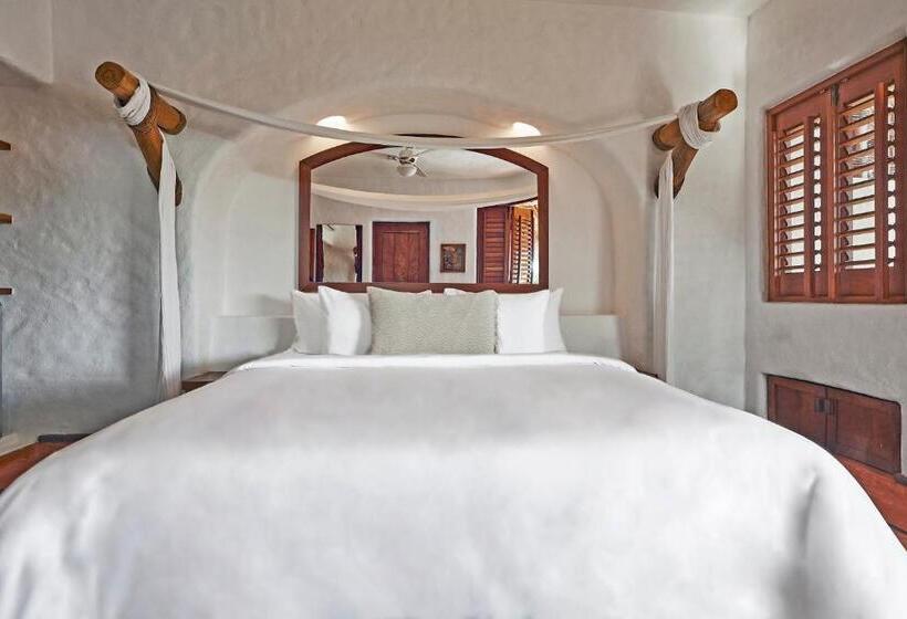 سوئیت با تخت بزرگ, La Villa Luz