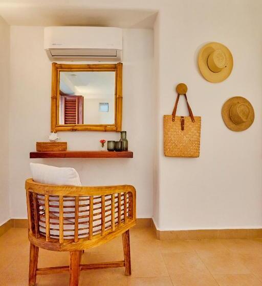 سوئیت جونیور با چشمانداز باغ, La Villa Luz